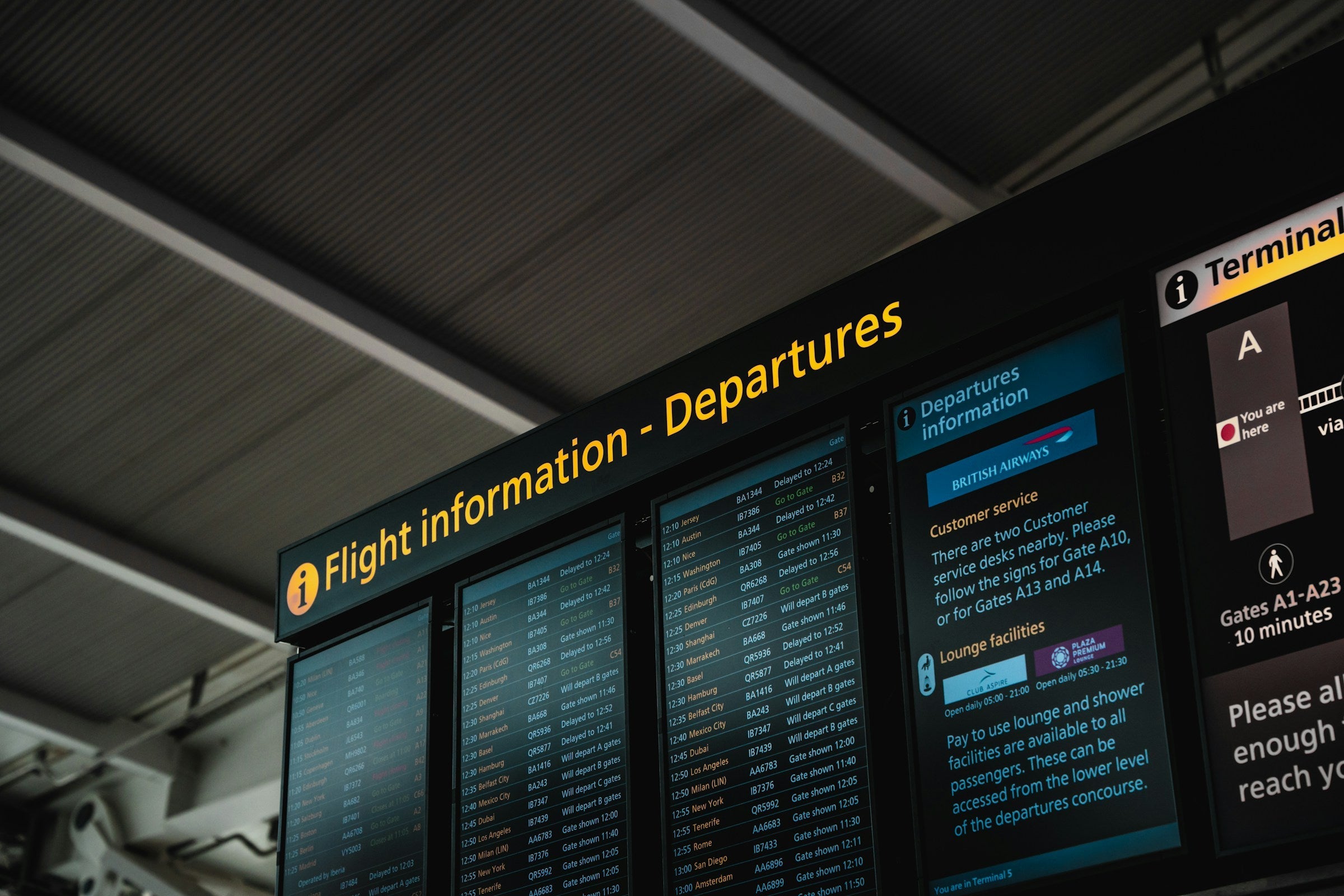 Comment préparer son transfert aéroport la veille pour éviter le stress